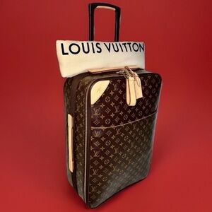 Louis Vuitton Pegase Timeless Suitcase SP0024
NEW Tires w/ Garment & Dustbag 🩷